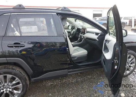 2025 Toyota Rav4 Xle Premium z USA, uszkodzony, nr VIN JTMA1RFV0SD117694